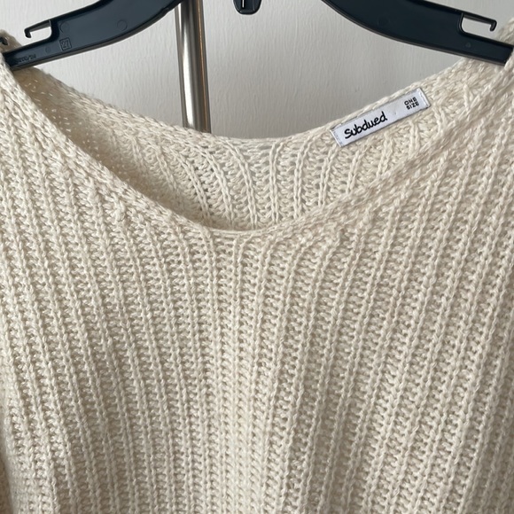 Cream Knit Sweater - Picture 2 of 3